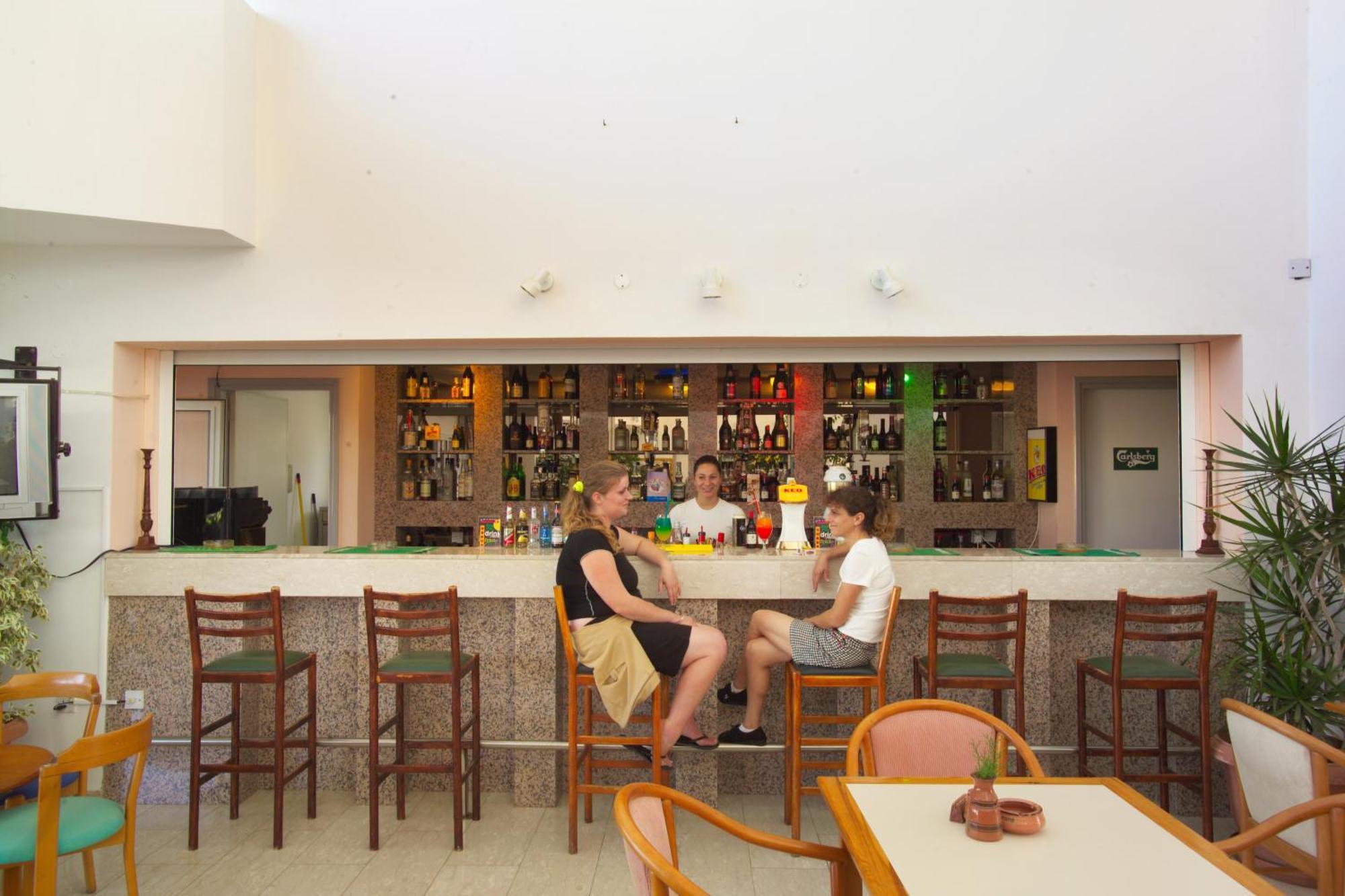 Pola Costa Beach Hotel Apts - Adults Only Protaras Exteriér fotografie