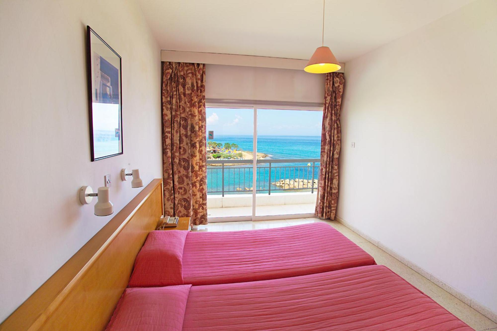 Pola Costa Beach Hotel Apts - Adults Only Protaras Pokoj fotografie